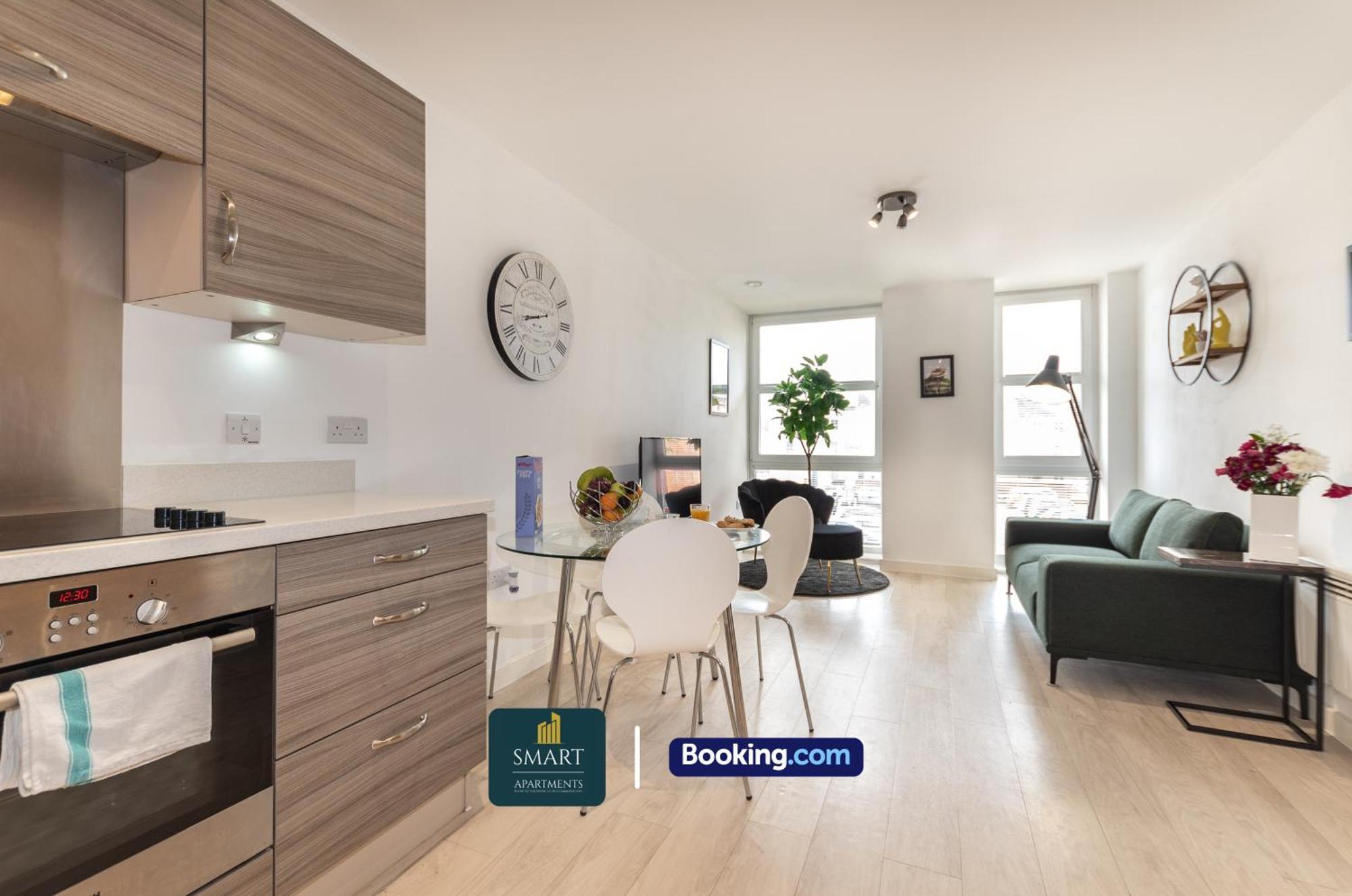 Spacious City Center Apartment By Smart Apartments Short Lets & Serviced Accommodation Apartment Southampton With Free Wifi Dış mekan fotoğraf